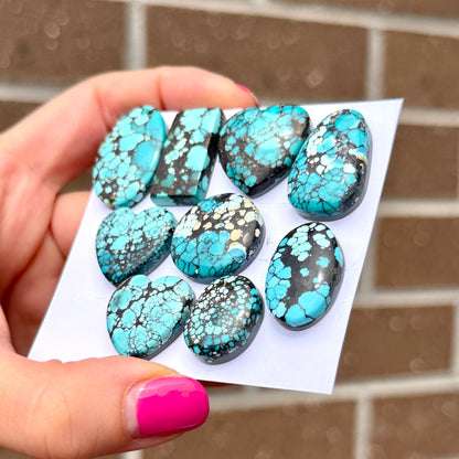 19-28mm Blue Yungai (Cloud Mountain) Hubei Turquoise Cabochon Smooth (Backed) - Choose your Stone (W13)