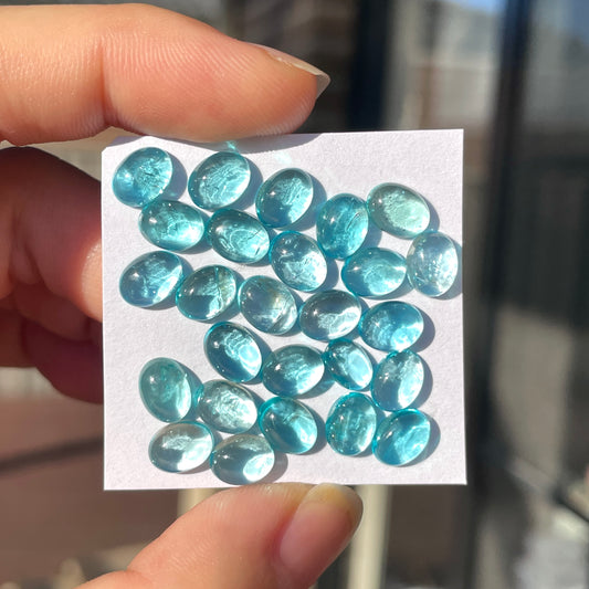9x7mm Sky Blue Apatite Cabochons Smooth Oval - Set of 3 (E19)