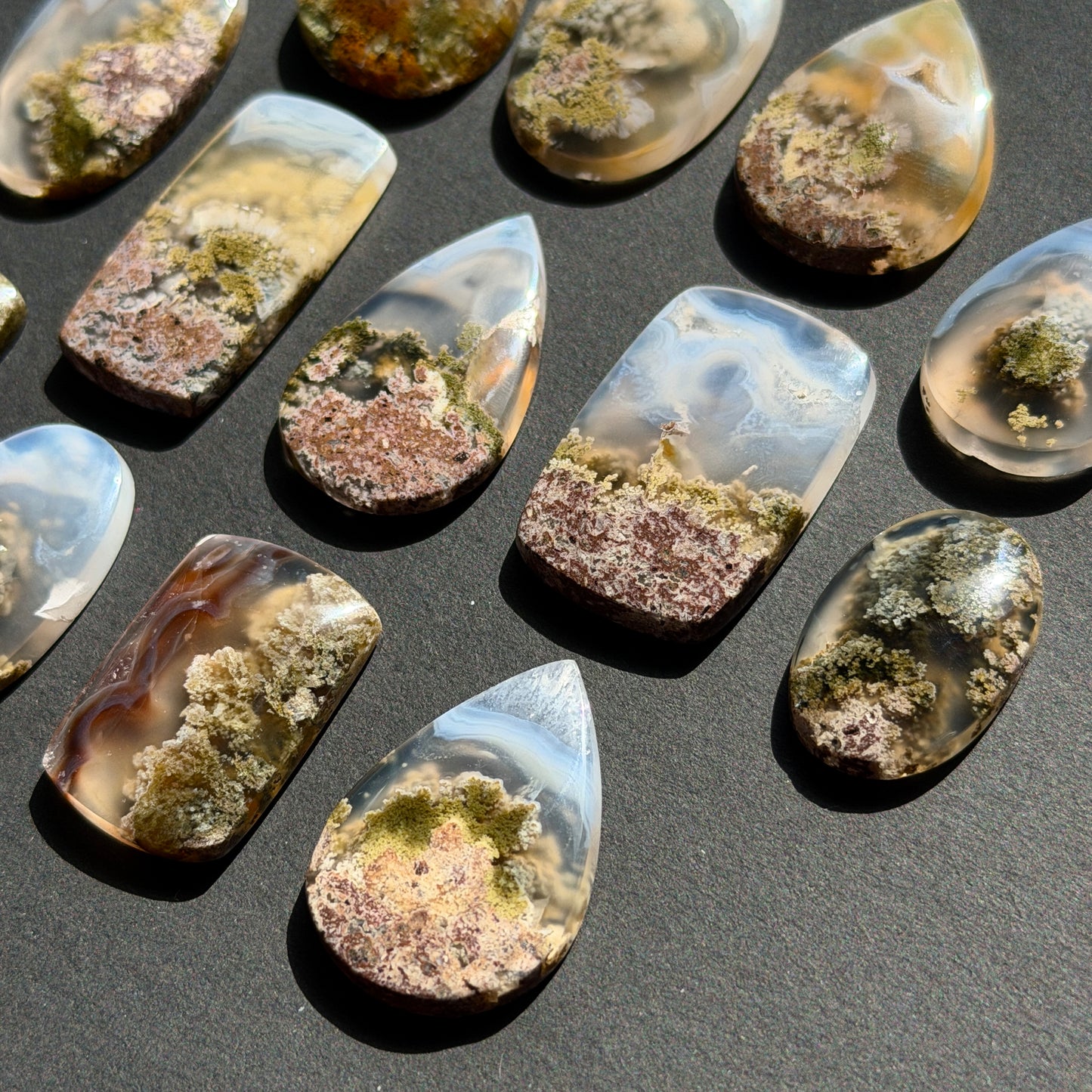 24-32mm Banded Moss Agate Cabochon Smooth - Choose your Stone (W9)