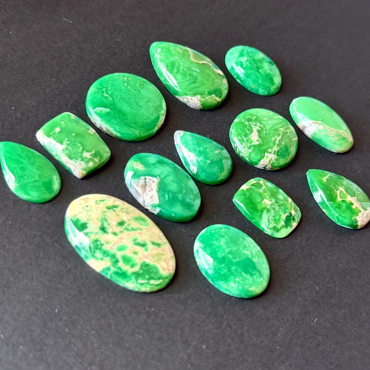 High-grade Australian Variscite Cabochon Smooth - Choose your Stone (W18)