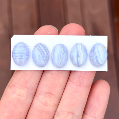 Blue Lace Agate Cabochon Smooth Oval 14x10mm - Choose your Stone (W15)