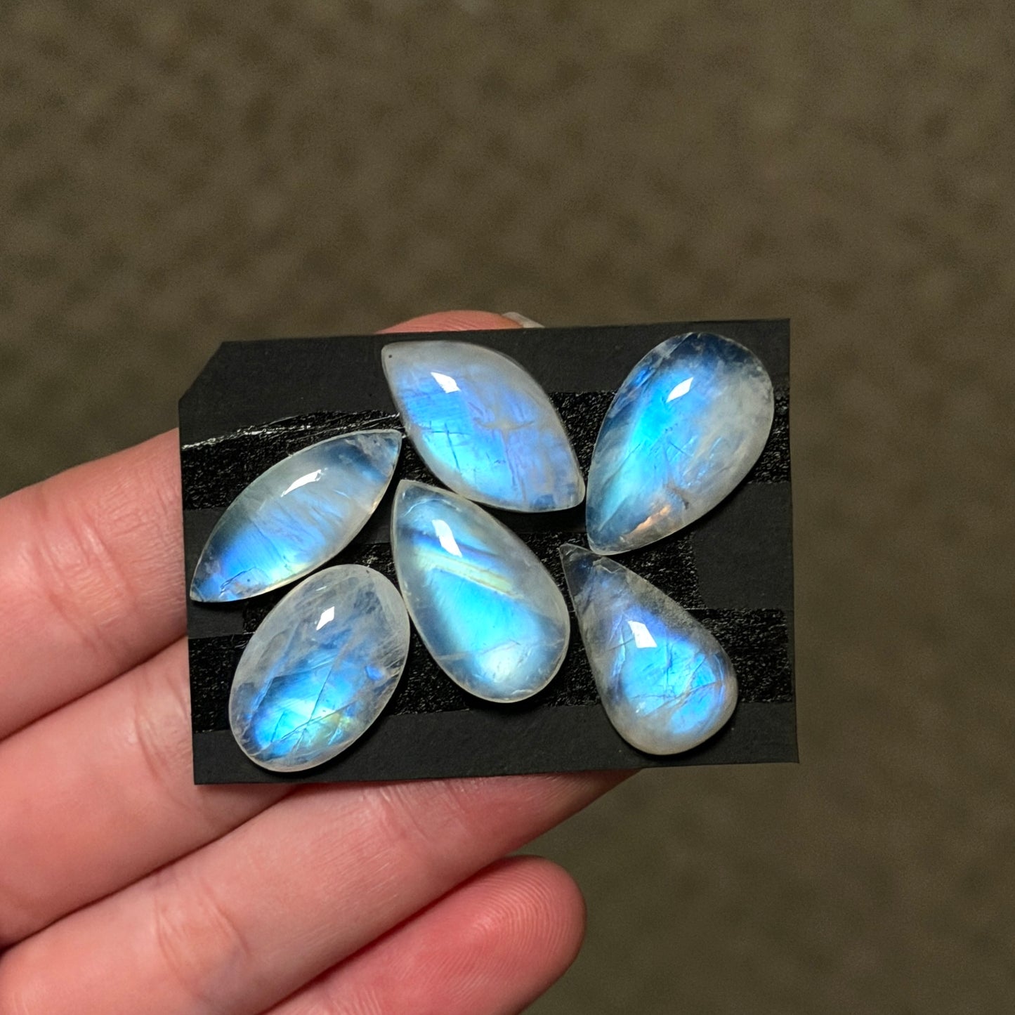 18-22mm High-Grade Rainbow Moonstone Cabochon Smooth - Choose your Stone (W15)