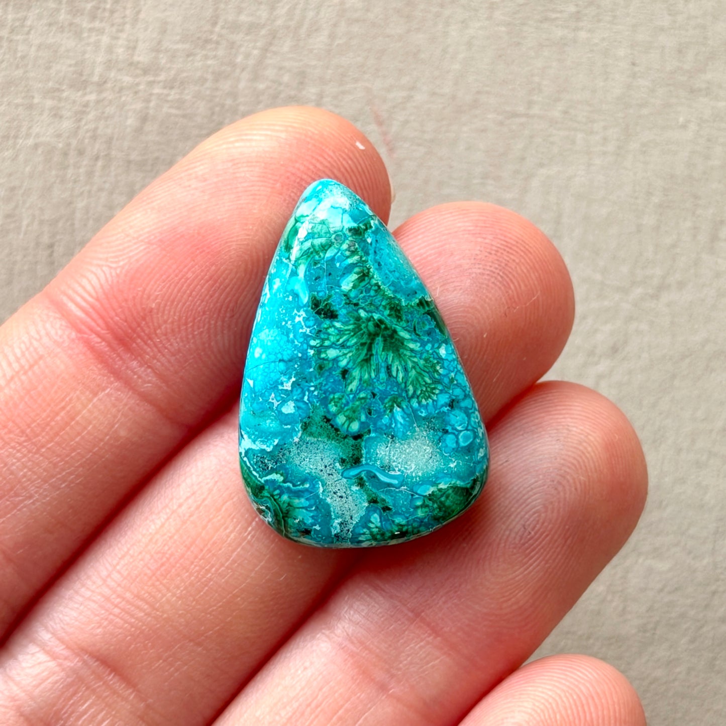 ‘Blooms’ Malachite Chrysocolla Teardrop Cabochon Smooth 26mm x 17.5mm (W8)