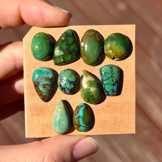 14-20mm Hubei Turquoise Cabochon Smooth (Backed) - Choose your Stone (E9)