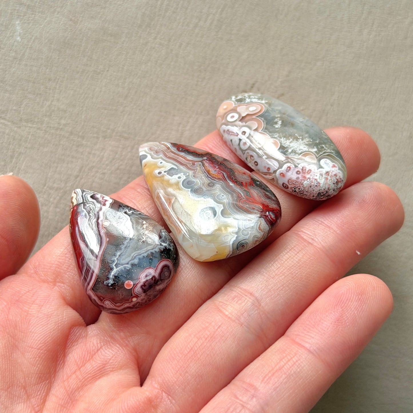 30-37mm Mexican Crazy Lace Agate Cabochon Smooth - Choose your Stone (W5)