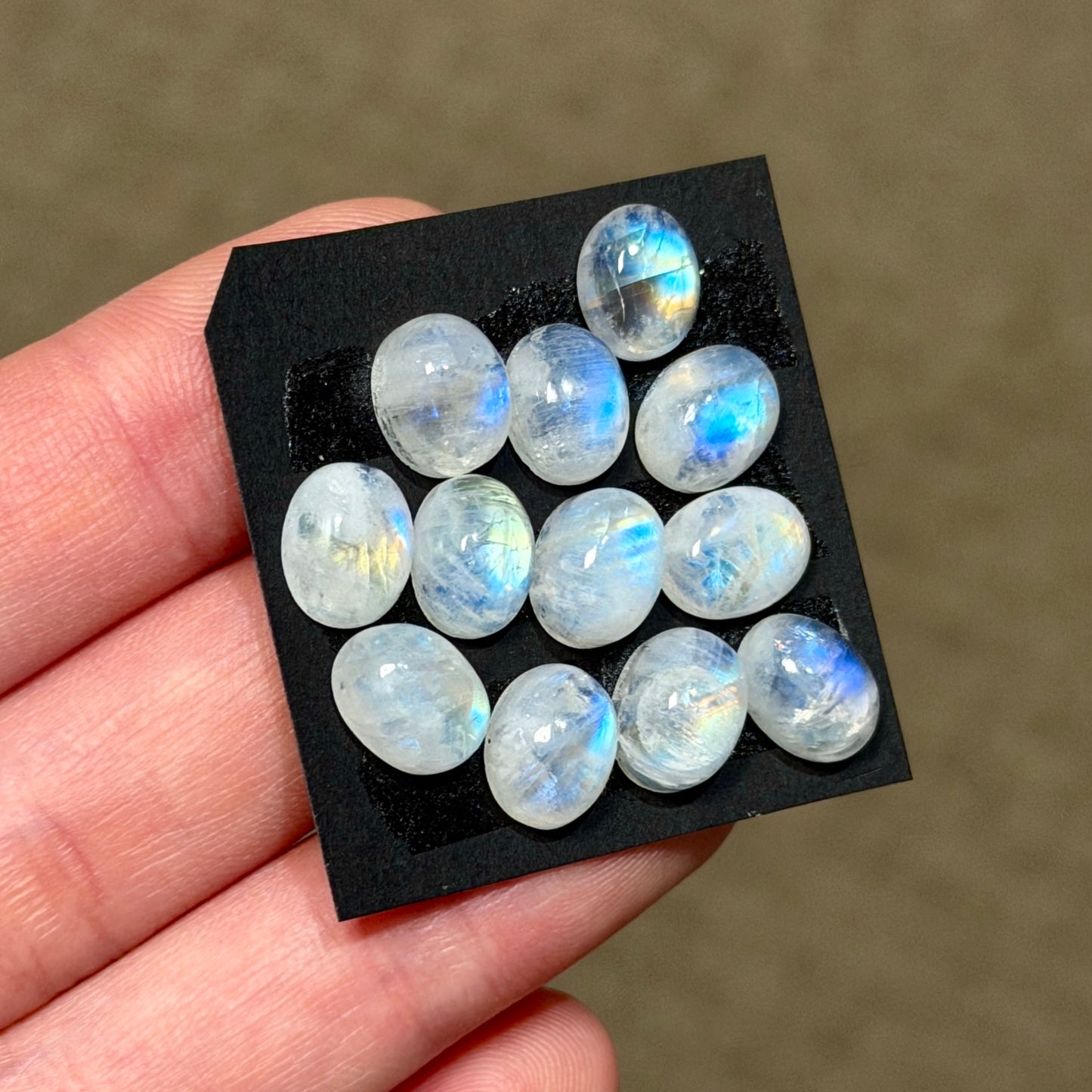 Rainbow Moonstone Oval Cabochon Smooth (9x7mm) - Choose your Stone (W12)