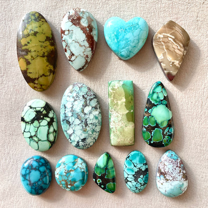 17-35mm Hubei Turquoise Cabochon Smooth (Backed) - Choose your Stone (A-W11)