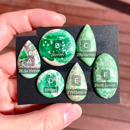 19-31mm High-grade Australian Variscite Cabochon Smooth - Choose your Stone (W11)
