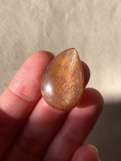 Rainbow 'Meteor Shower' Sunstone Cabochon - 28 x 20mm (C-W2)