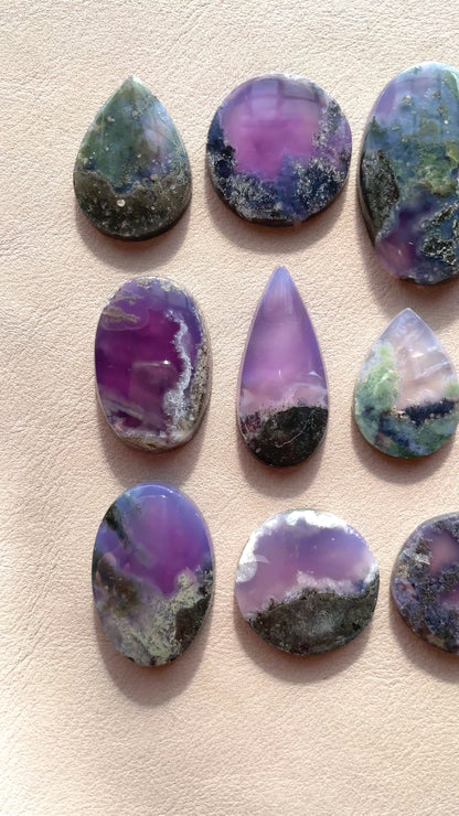 Lavender (Purple) Moss Agate Cabochon - Choose your Stone (W10)