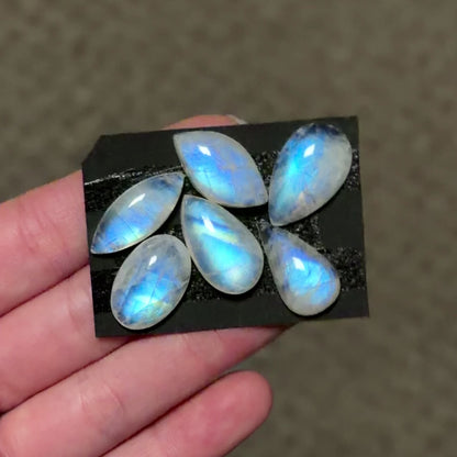 18-22mm High-Grade Rainbow Moonstone Cabochon Smooth - Choose your Stone (W15)